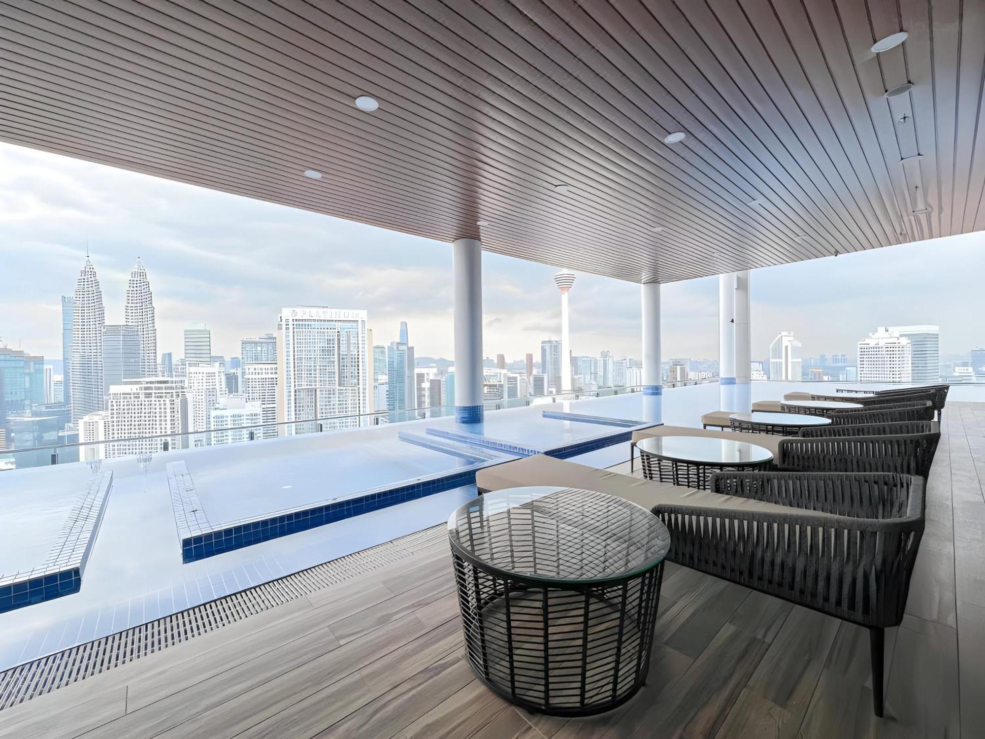 The Luxe Infinitum By White House Klcc Apartment Kuala Lumpur
