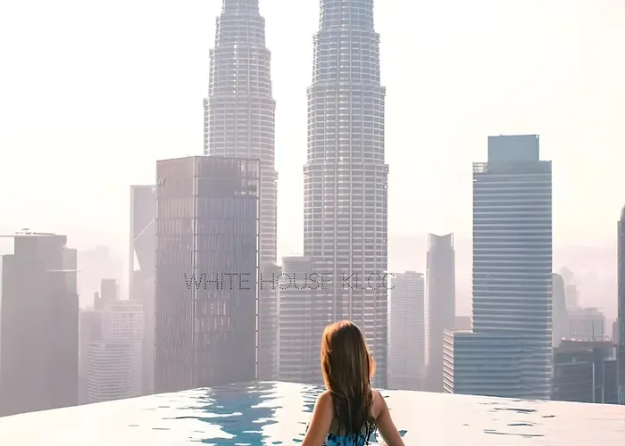 The Luxe Infinitum By White House Klcc